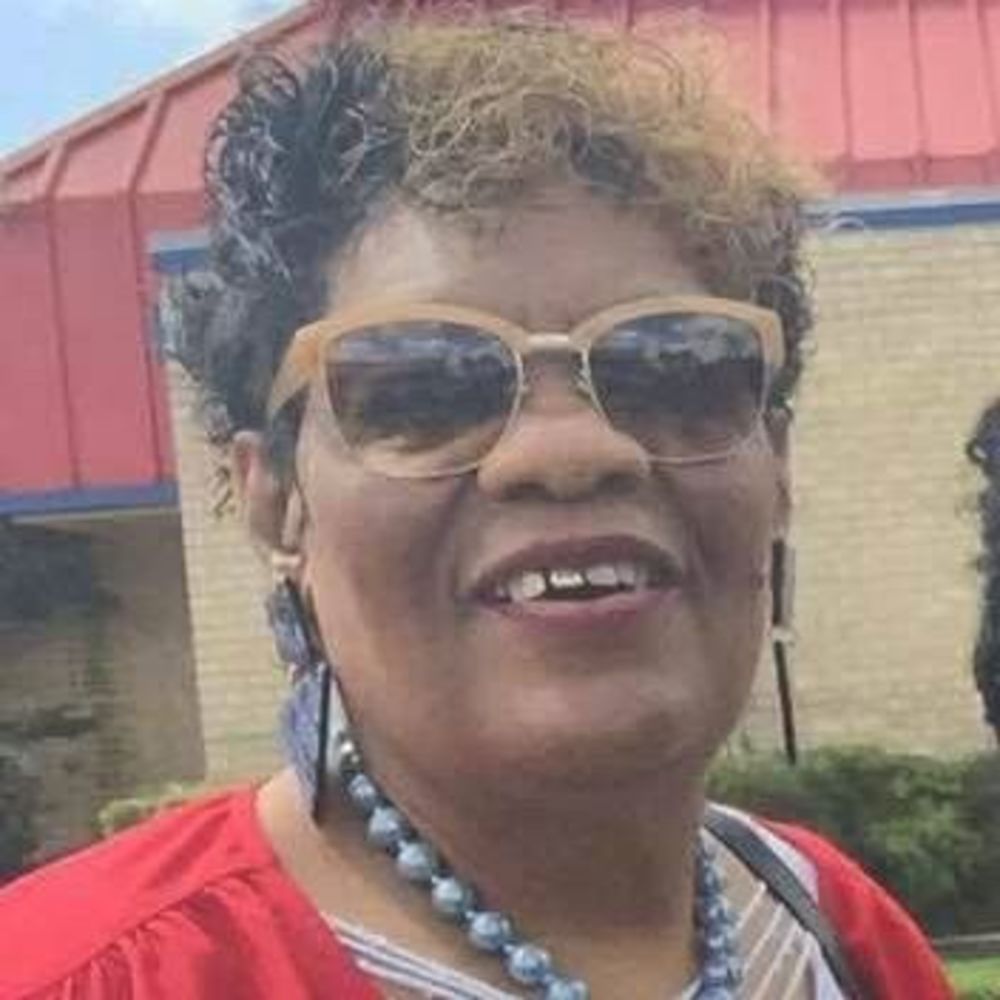 Meet your Posher, Irma